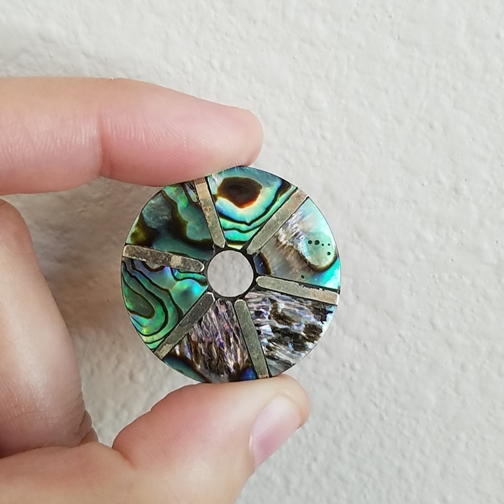 Sterling Silver Abalone Circle Pendant
